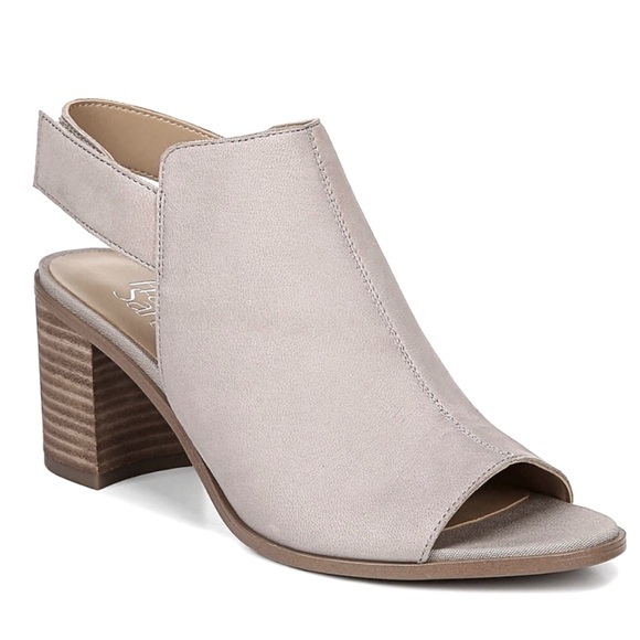 Franco Sarto Shoes - 🥳 5/$25 Franco Sarto Gray Helix Sandal Peep Toe Ankle Strap Booties Women’s 9